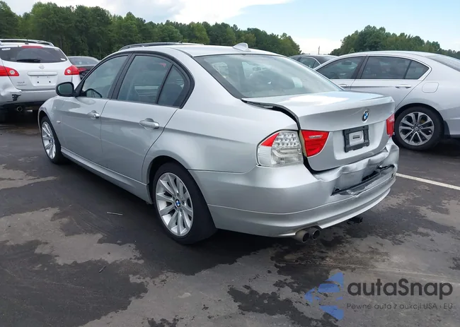 WBAPH7C53BE679384: 43205318