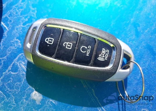 KM8K6CAB2NU923083: 43205319