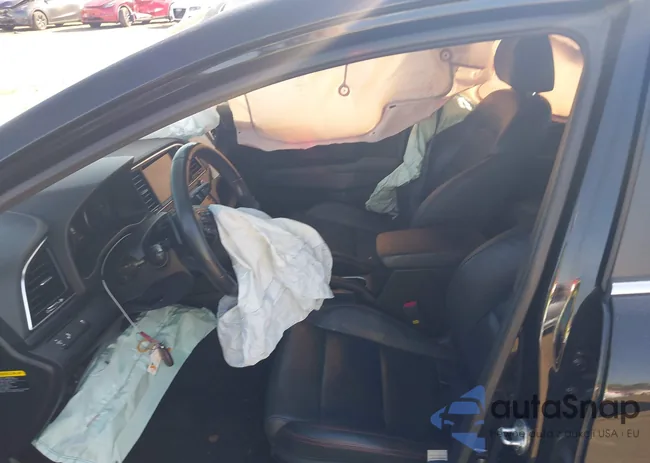 KMHD04LB1JU509915: 43205356