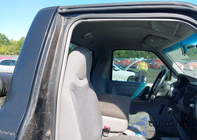 1FTYR10C1WTA47683: 43205404