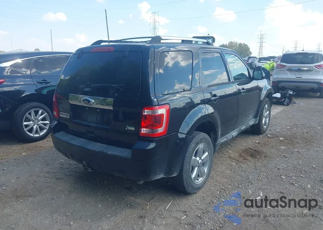 1FMCU0EGXCKA58208: 43205492