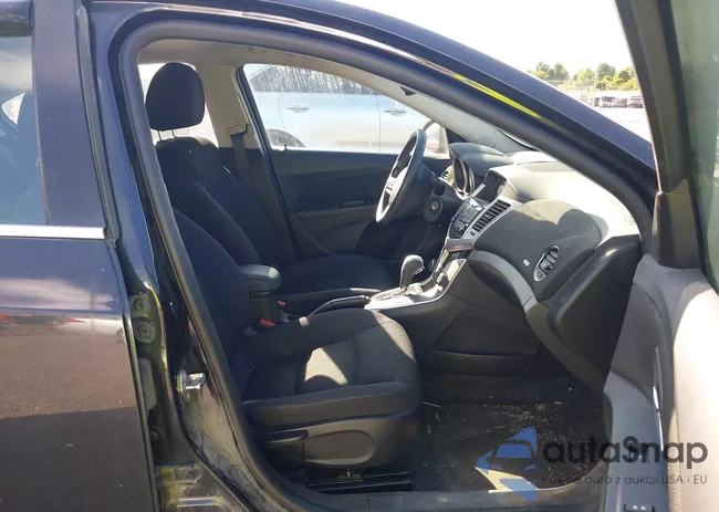 1G1PE5SB7G7111473: 43205517