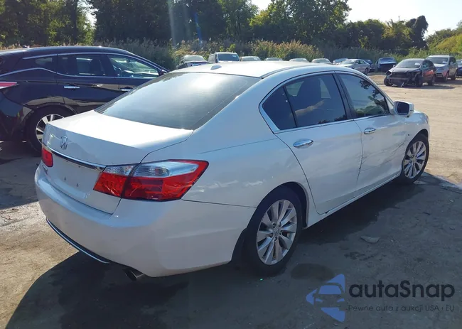 1HGCR2F87EA253623: 43205538