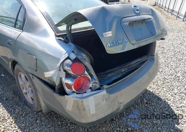 1N4AL11D26C238979: 43204688