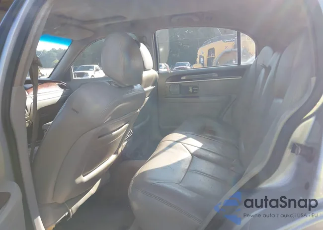 1LNHM83W64Y622093: 43204757