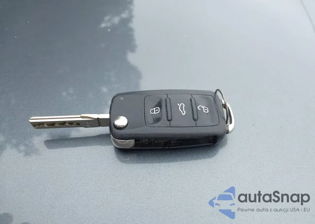 3VWHP7AT8CM628371: 43204801