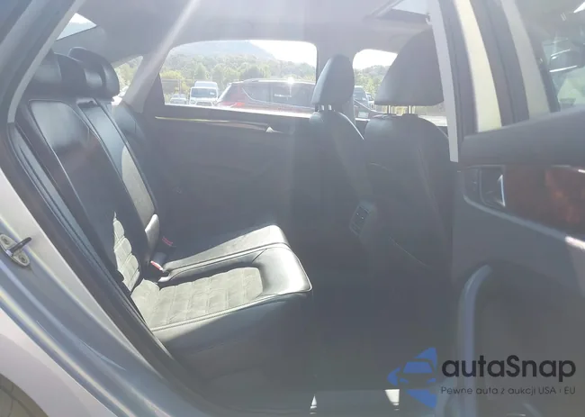 1VWCN7A36DC042027: 43206071