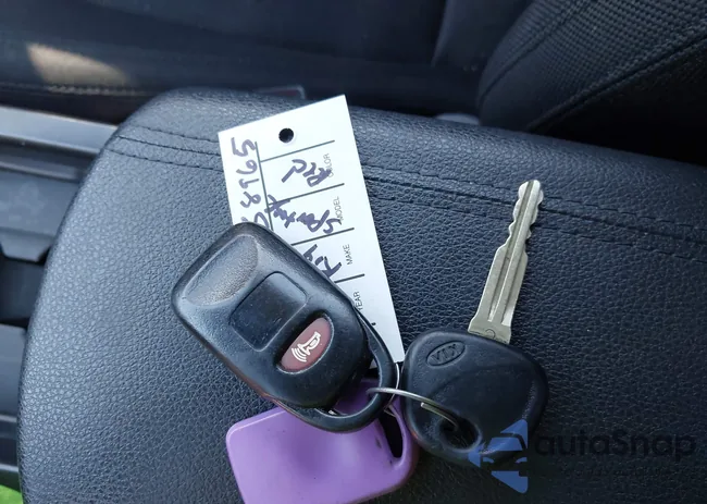 KNDPB3A29B7134221: 43206074