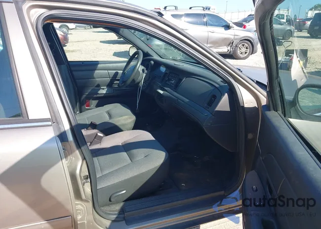 2FAFP71W47X125974: 43206114