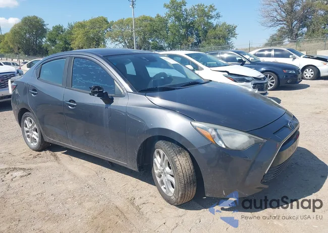 3MYDLBZV1GY145214: 43206144