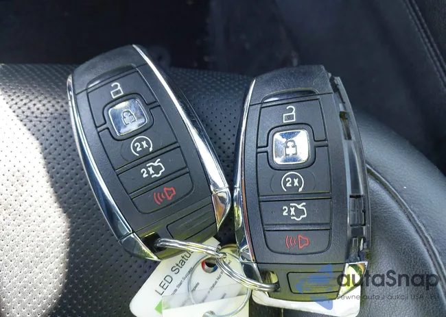 5LMTJ3DH1HUL61472: 43206169