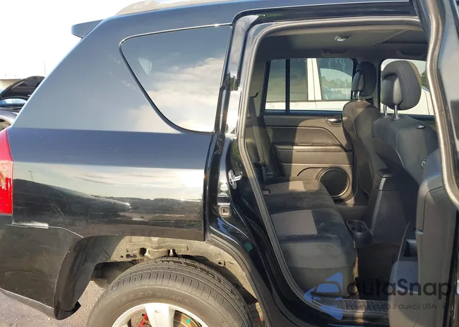 1C4NJDEB4DD248979: 43206172