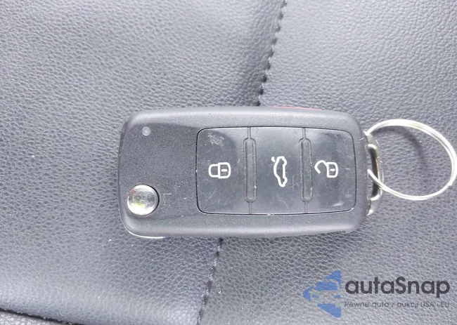 3VW5DAAT1JM507249: 43206264