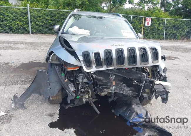 1C4PJMCB3HW528317: 43206281