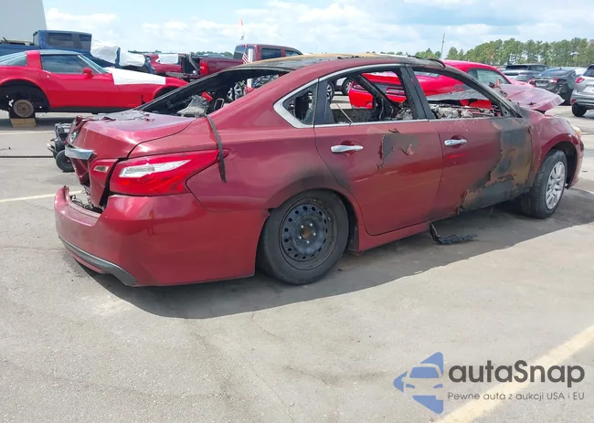 1N4AL3AP5GC227367: 43206337