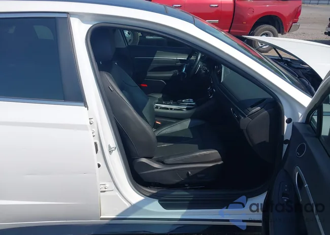 KMHL34J28NA213240: 43206360