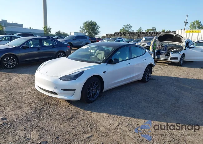 5YJ3E1EAXPF511717: 43206394