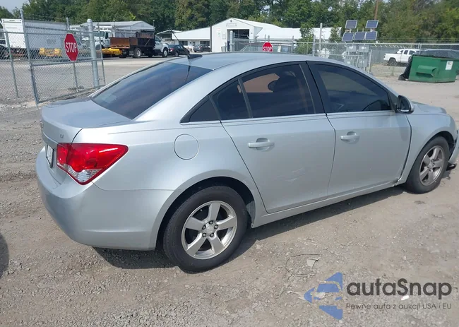 1G1PF5SC5C7143046: 43206399