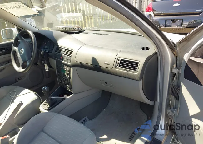 3VWRP69M63M069351: 43206418