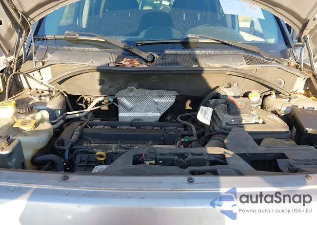 1C4NJPFB1GD570015: 43206431