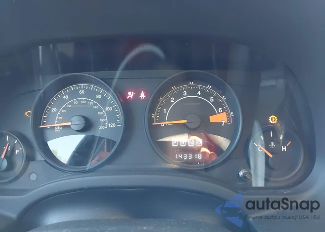 1C4NJPFB1GD570015: 43206431