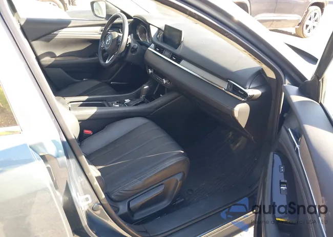 JM1GL1TY0J1335297: 43206529