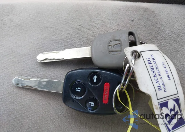 19XFB2F88CE057037: 43206537