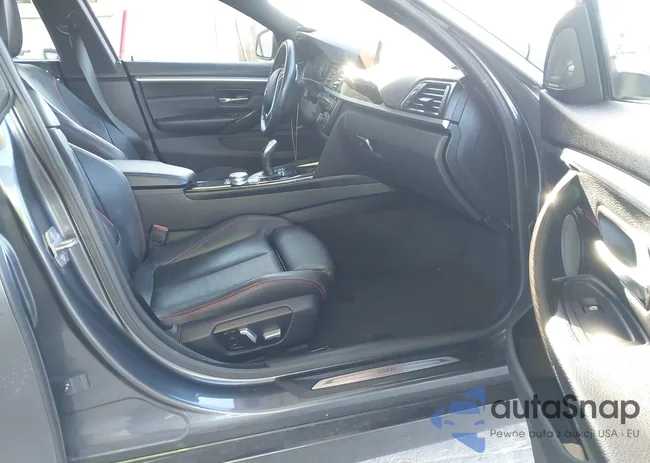 WBA4F9C36HG812011: 43205578