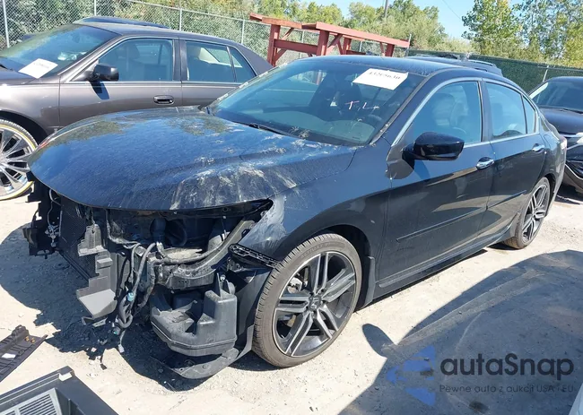 1HGCR2F19HA251024: 43205630