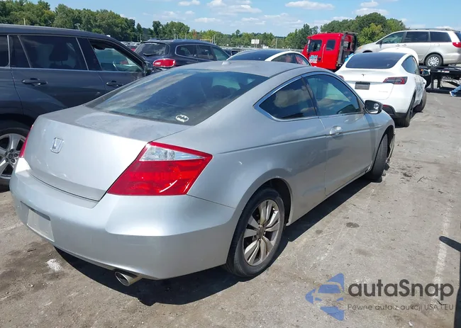 1HGCS1B88AA016797: 43205672