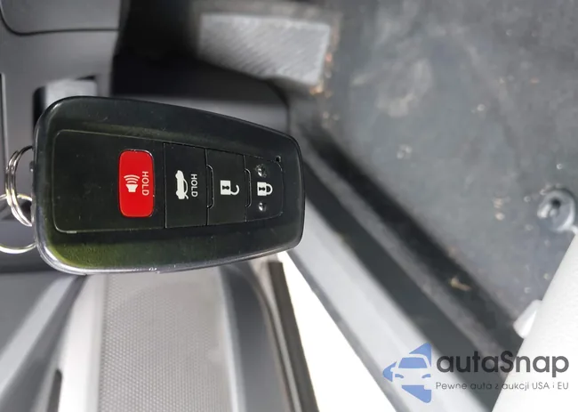 4T1G31AK8NU574742: 43205680