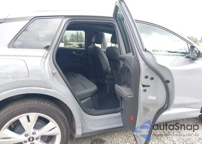 WA1M2BFZ8PP062609: 43205731