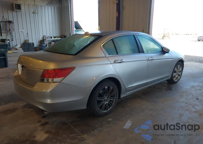 1HGCP26808A022055: 43205912