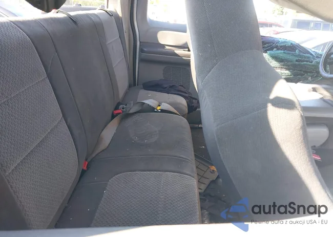 1FTNX21F12EA85372: 43207169