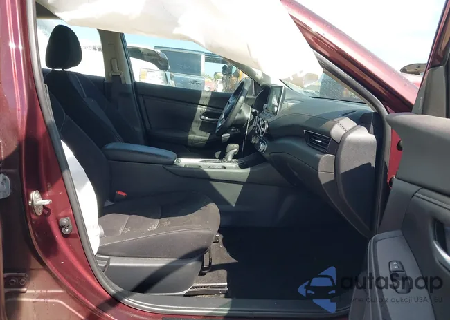 3N1AB8CV1MY268946: 43207172