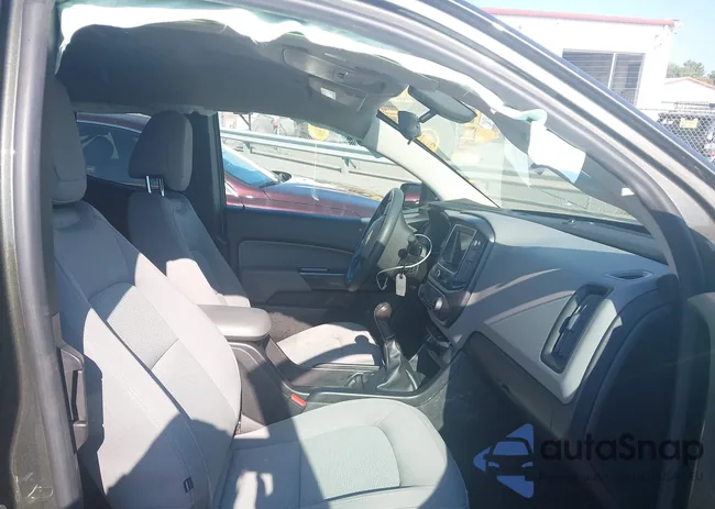 1GCHSBEA8J1218791: 43207518