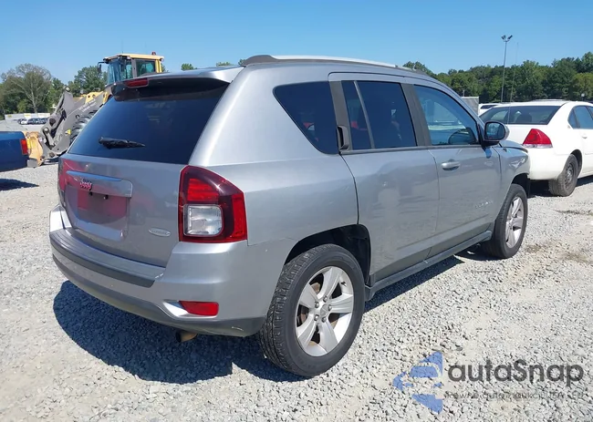 1C4NJCEB9FD400560: 43206712