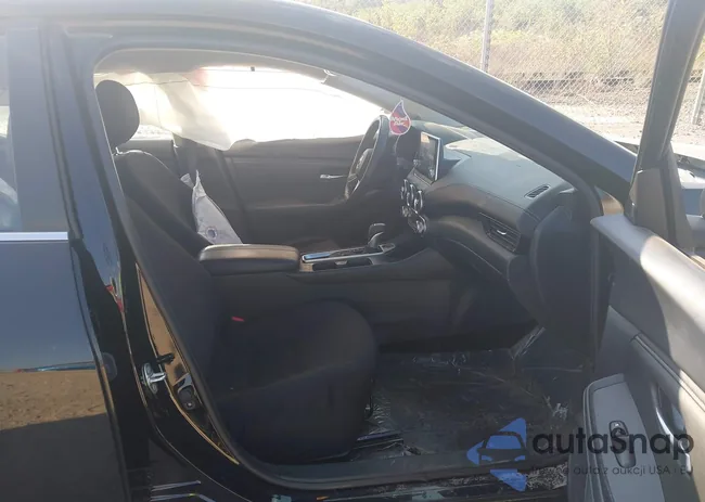 3N1AB8CV1PY284763: 43206733