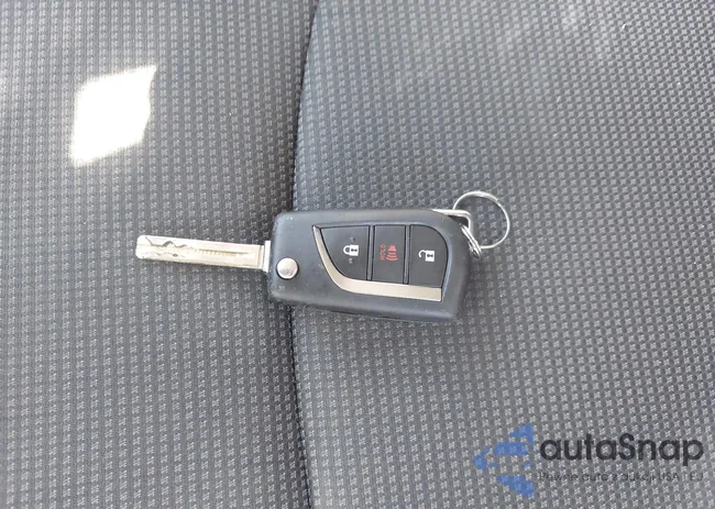 2T3G1RFV8NC268429: 43206761