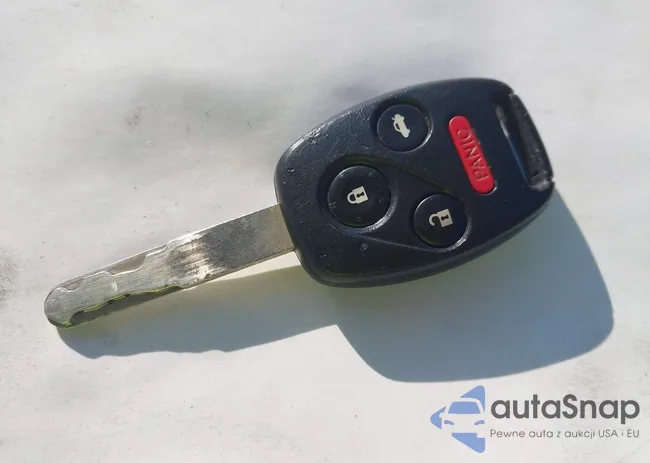 1HGCP2F31BA116540: 43206808