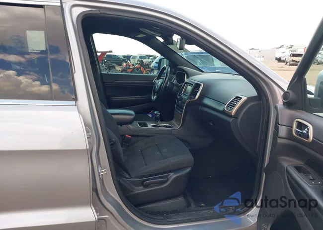 1C4RJFAG6FC893883: 43206845