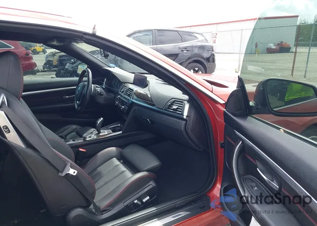 WBA4Z1C56KEE48530: 43208042