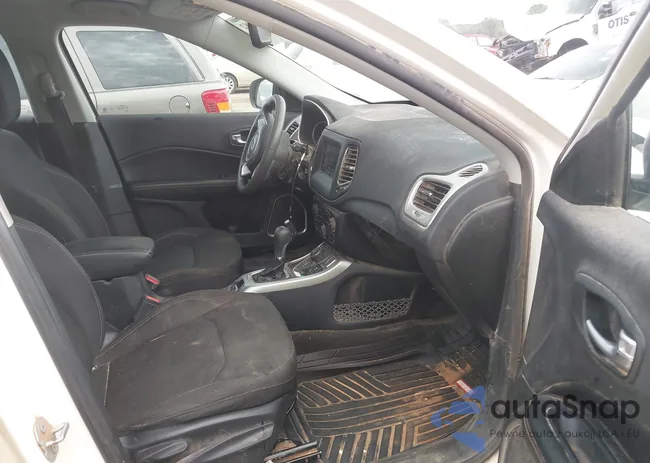 3C4NJDAB4MT504473: 43208082