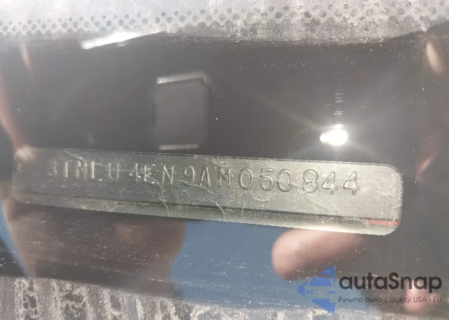 3TMLU4EN9AM050844: 43208318