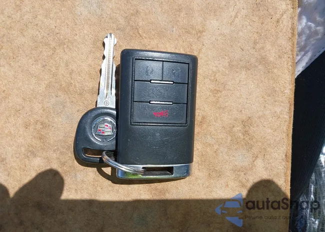 1G6DA5EG0A0131547: 43208352