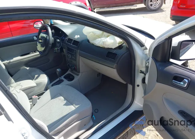 1G1AL58FX87188622: 43208364