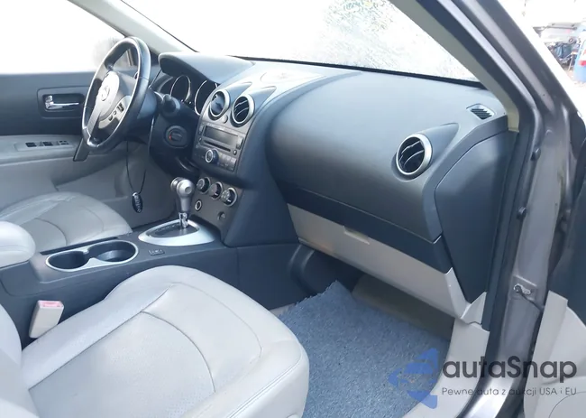 JN8AS5MVXAW117749: 43208380