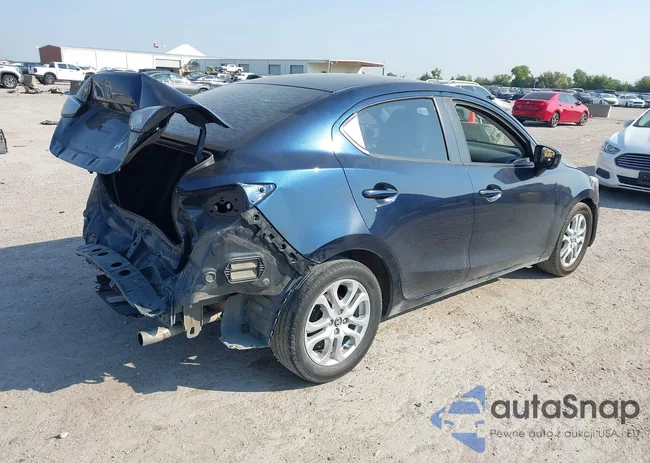 3MYDLBYV1HY169662: 43208543