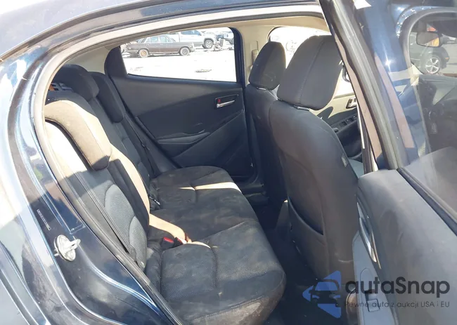 3MYDLBYV1HY169662: 43208543