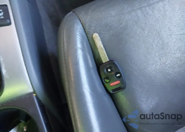 1HGCM66505A037463: 43207600